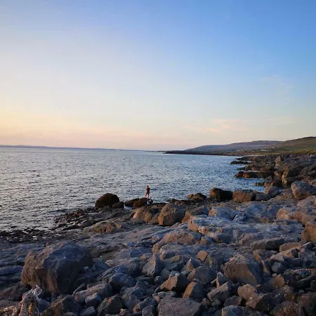 別荘 1844 Seascape Is Located On The Wild Atlantic Way Fanore
